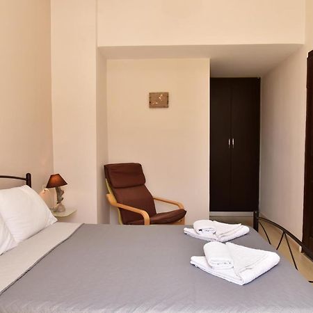 Rooms Kochilas 埃拉福尼西岛 外观 照片
