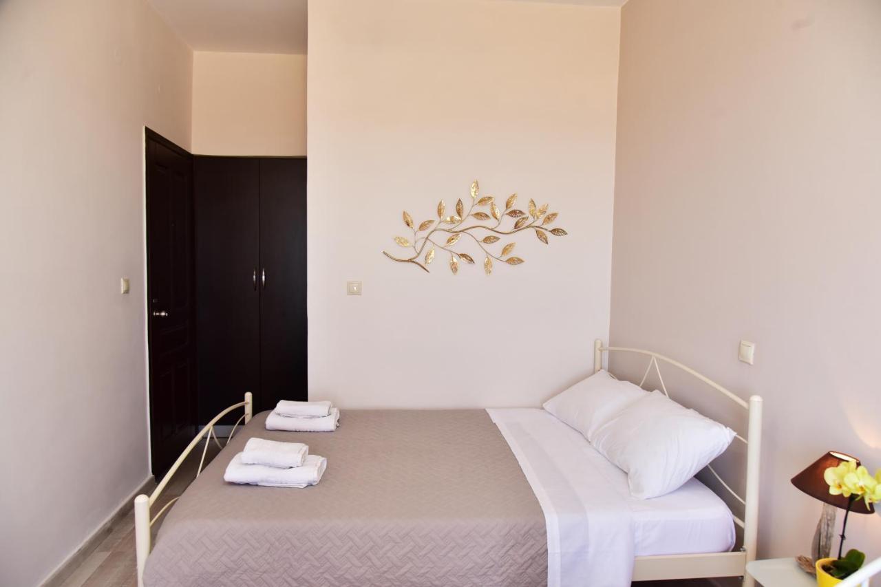 Rooms Kochilas 埃拉福尼西岛 外观 照片