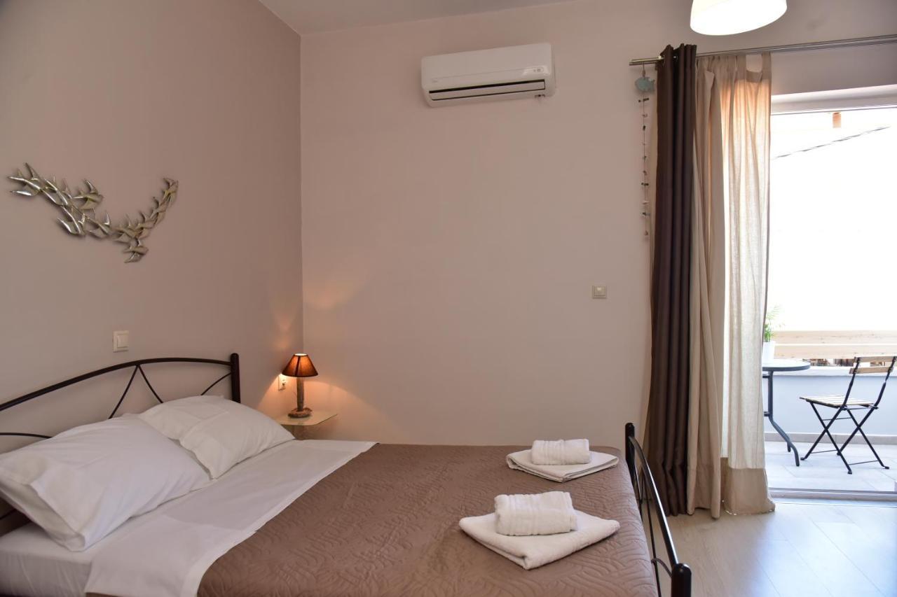 Rooms Kochilas 埃拉福尼西岛 外观 照片